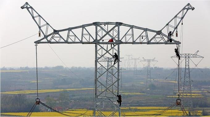 當(dāng)鐵路與電網(wǎng)碰撞—蒙華鐵路穿越超高壓輸電線(xiàn)路