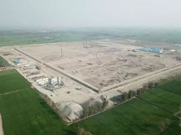 巴鐵缺電怎么辦？中國(guó)為它建造世界第二的線路！