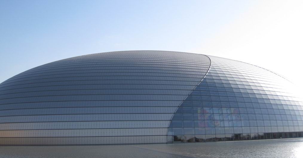 世界第一條超薄光伏玻璃智能生產(chǎn)線竣工